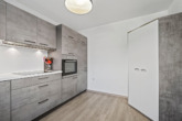 Ideal für Ihre Familie: modernisierte Doppelhaushälfte in zentrumsnaher Lage von Ichenhausen - Küche
