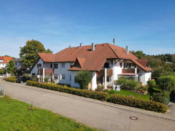 Einmalige Chance: Erdgeschosswohnung mit Gartenanteil in Weißenhorn, 89264 Weißenhorn, Etagenwohnung